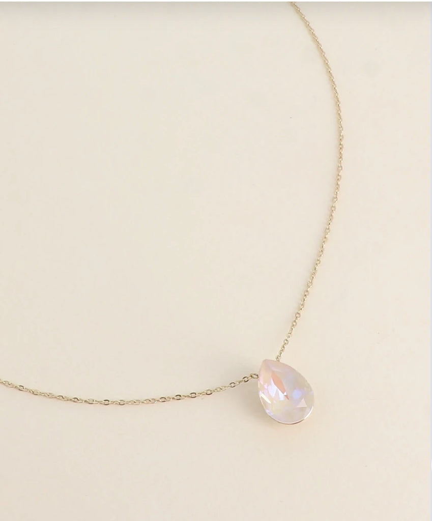 Ivory Crystal & Gold Delicate Necklace