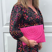 Load image into Gallery viewer, Bright Pink Straw Woven Clutch Bag
