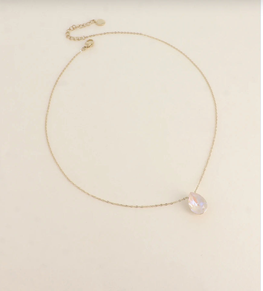 Ivory Crystal & Gold Delicate Necklace
