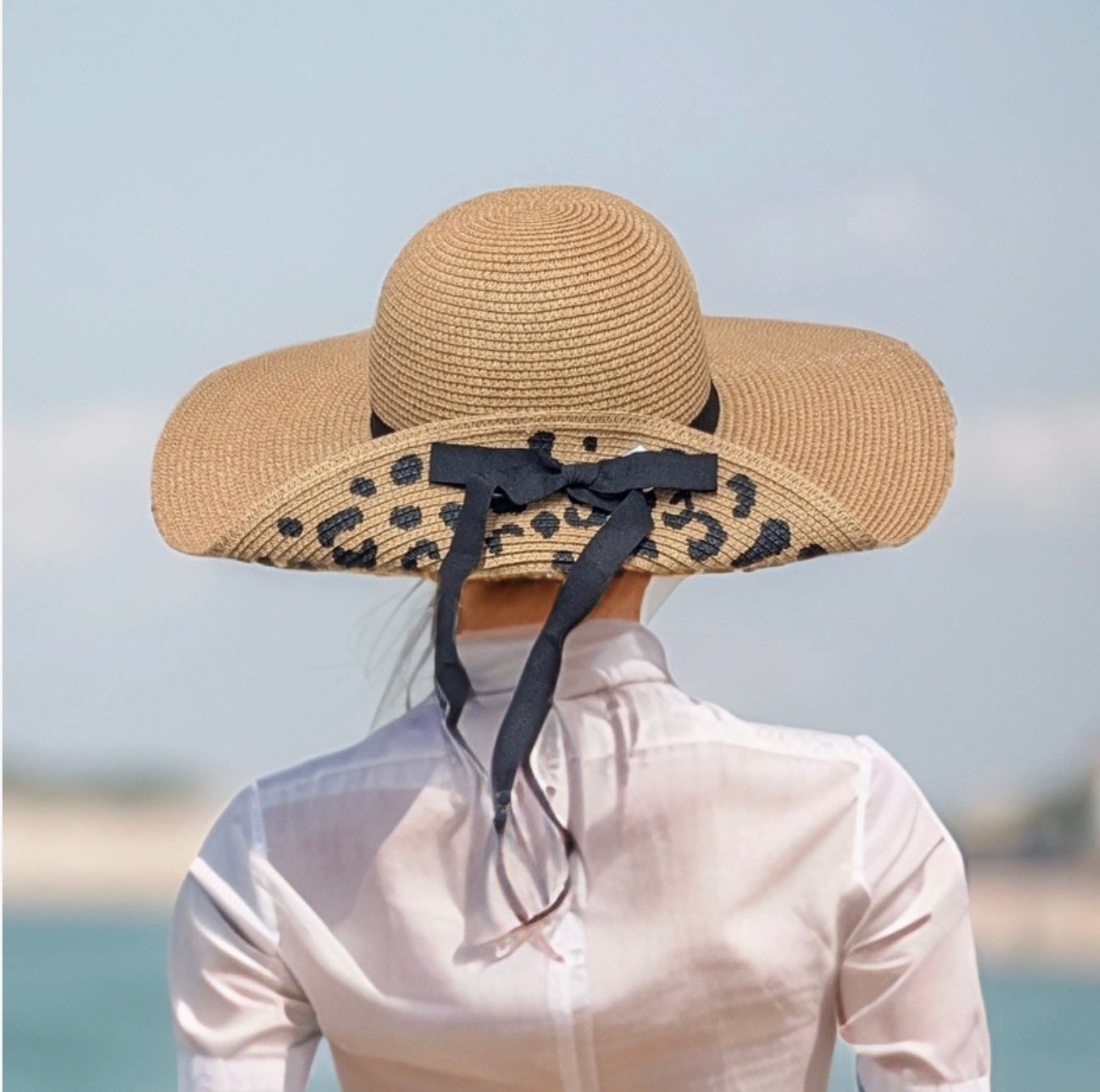 Leopard Wide Brim Foldable Sun Hat – Amelia Rose Accessories display picture 2