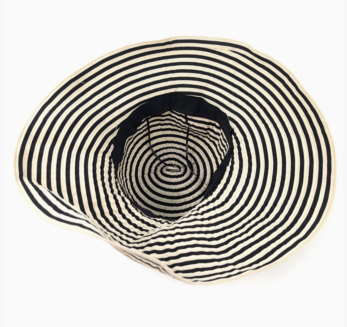 Black & Cream Striped Foldable Sun Hat – Amelia Rose Accessories display picture 2