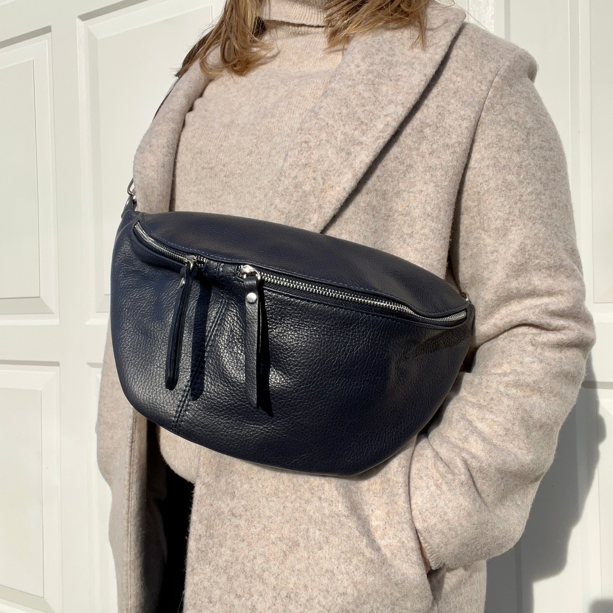 【数量限定】 HANDMADE REMAKE BUM BAG 数量限定】HANDMADE REMAKE BUM BAG 【公式通販】
