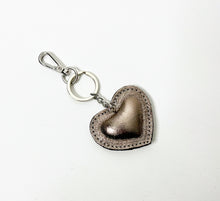 Load image into Gallery viewer, Bronze Heart Keyring
