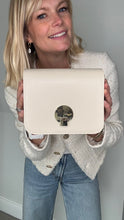 Charger l&#39;image dans la galerie, Preorder for Dispatch w/c 26/5 - Cream Gold Buckle Bag
