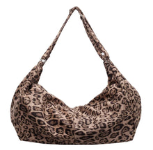 Carica l&#39;immagine nel visualizzatore di Gallery, Mocha Animal Print Shoulder/ Crossbody Bag
