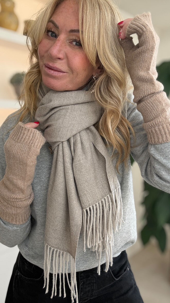 Stone Plain Blanket Scarf