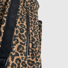 Afbeelding in Gallery-weergave laden, Leopard Print Rucksack
