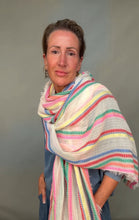 Charger l&#39;image dans la galerie, Multi Stripe Scarf
