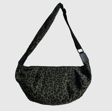 Charger l&#39;image dans la galerie, Khaki Leopard Print XL Crossbody Bum Bag
