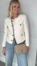Afbeelding in Gallery-weergave laden, Preorder for Dispatch w/c 26/5 - Light Taupe Gold Buckle Bag
