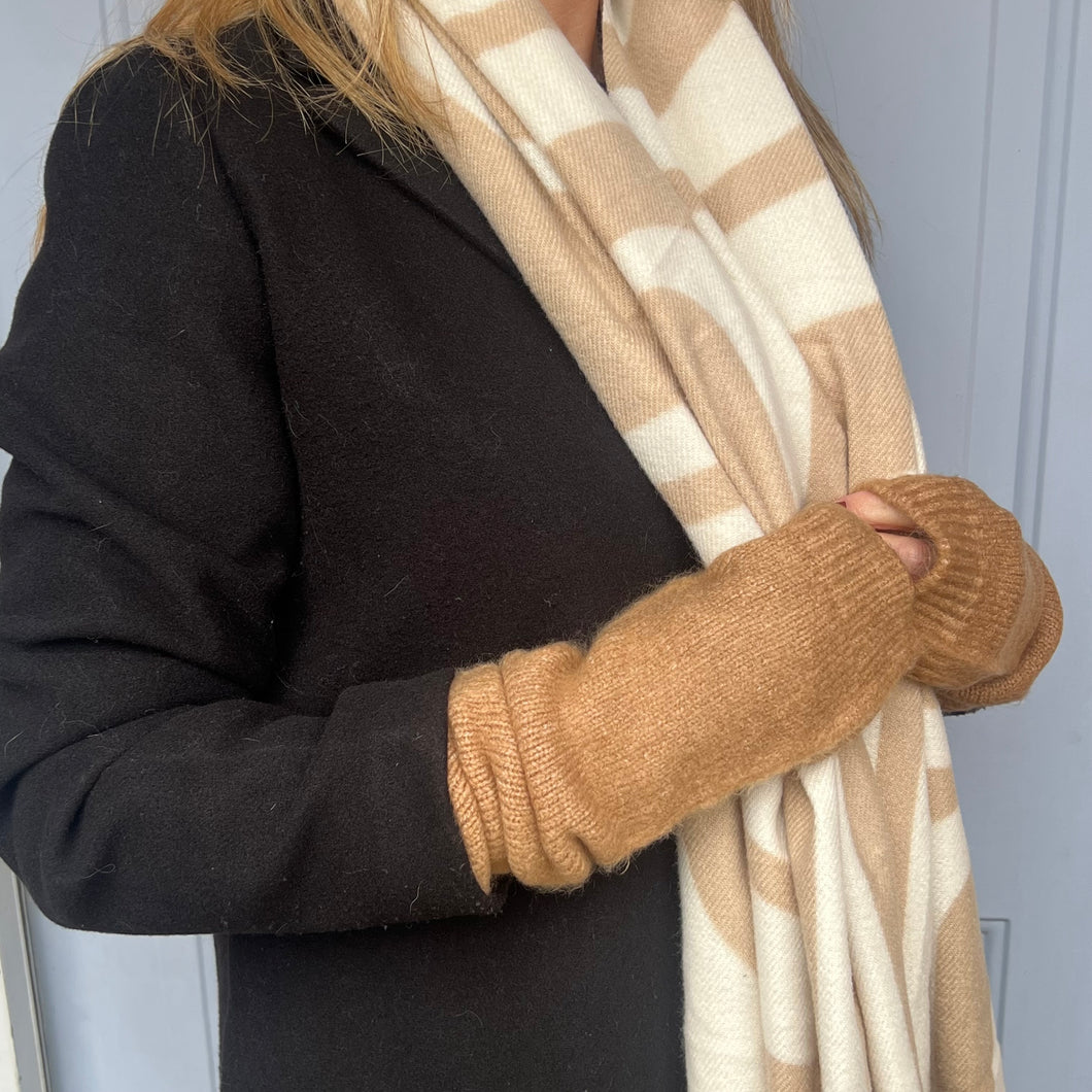 Camel Long Wrist Warmers