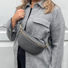 Laden Sie das Bild in den Galerie-Viewer, Dark Grey Crossbody/ Waist Bag
