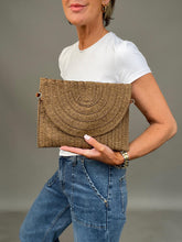 Load image into Gallery viewer, Mocha Straw Woven Clutch Bag

