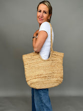 Load image into Gallery viewer, Large Jute Tote Long Handled Bag
