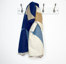 Load image into Gallery viewer, Navy &amp; Camel Retro Print Blanket Scarf
