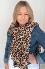 Load image into Gallery viewer, Stone Animal Print Tassel Scarf
