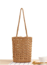 Cargar imagen en el visor de la galería, Beige Knitted Tote Bag with Cotton Drawstring Lining
