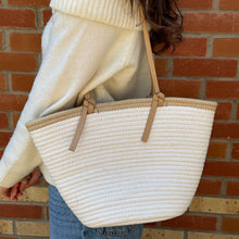 Afbeelding in Gallery-weergave laden, White Cotton Tote/ Beach Bag
