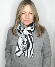 Charger l&#39;image dans la galerie, Black &amp; Grey Leopard &amp; Zebra Print Scarf
