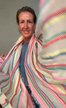 Charger l&#39;image dans la galerie, Multi Stripe Scarf
