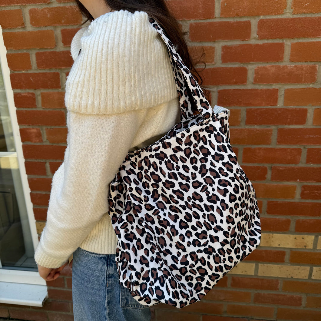 Leopard Print Fabric Shoulder Bag