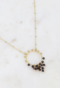 Black & Gold Beaded Circle Necklace