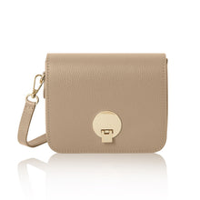 Afbeelding in Gallery-weergave laden, Preorder for Dispatch w/c 26/5 - Light Taupe Gold Buckle Bag
