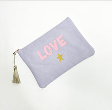 Laden Sie das Bild in den Galerie-Viewer, Lilac LOVE Make Up Bag
