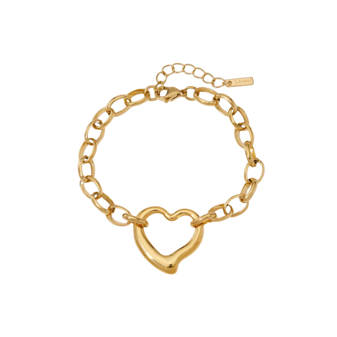 Gold chain bracelet with a heart-shaped clasp on a white background.