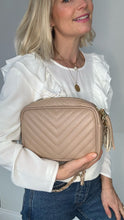 Load image into Gallery viewer, Nude Chevron Tassel Bag
