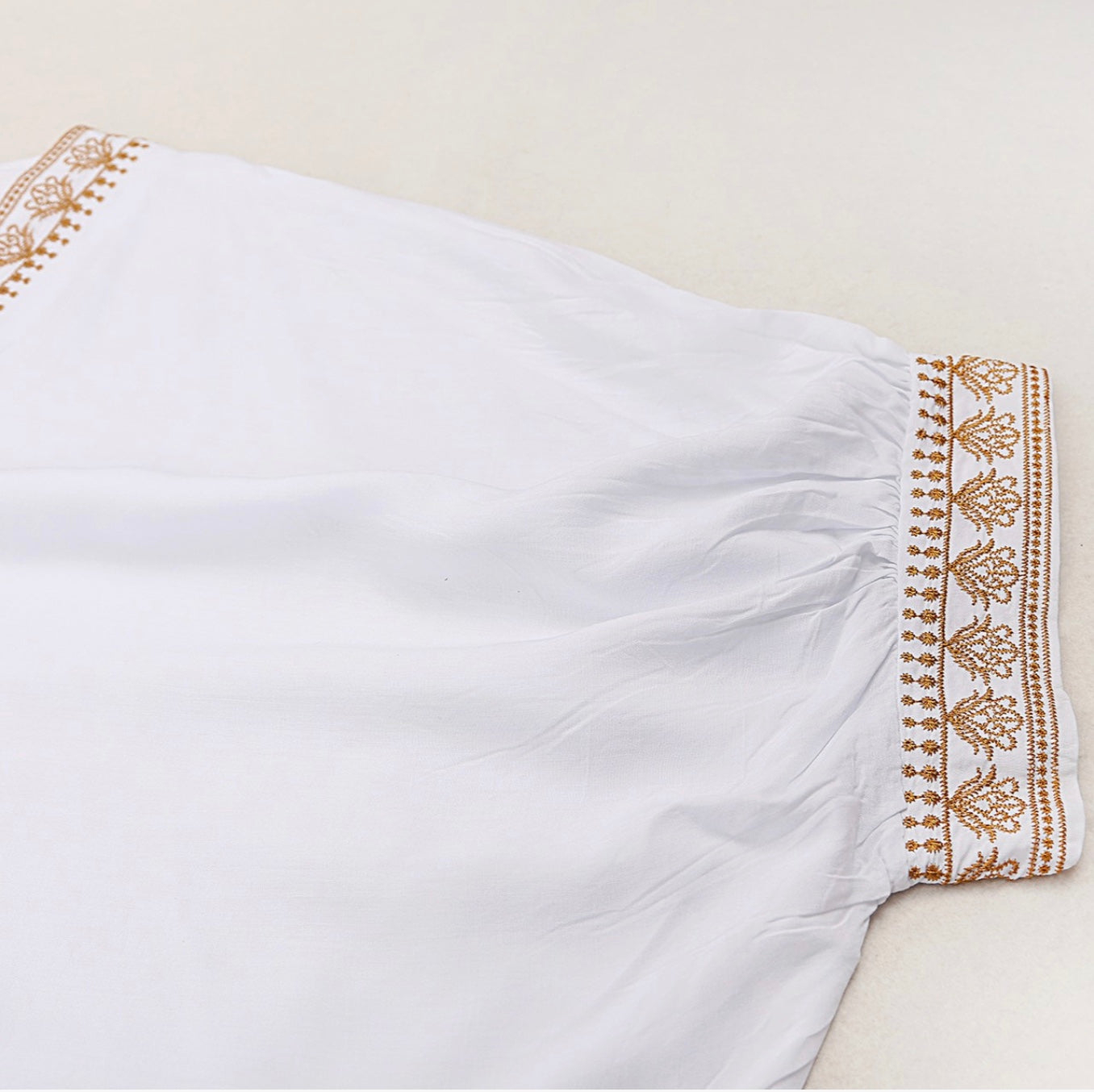 White &amp; Gold Embroidered Maxi Beach Dress Kaftan