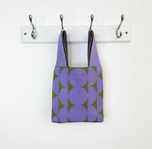 Load image into Gallery viewer, Purple &amp; Green Knitted Circles Bag
