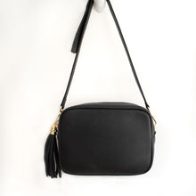 Cargar imagen en el visor de la galería, Black Crossbody Bag with Tassel
