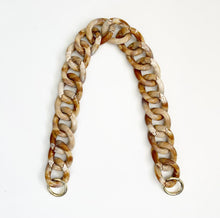 Charger l&#39;image dans la galerie, Gold Hardware - Taupe Mix Acrylic Chainlink Shoulder Bag Strap
